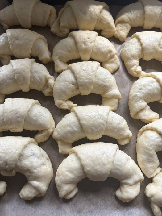 Pierogi Naleśniki Krokiety Gołąbki rogaliki drozdżowe