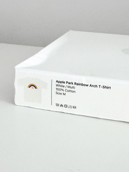 T-Shirt Oficial da Apple - Apple Park (Tamanho M) NOVA!