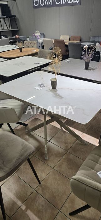 Квартира у Ріел Сіті — ВИГІДНЕ житло з майже готовим ремонтом