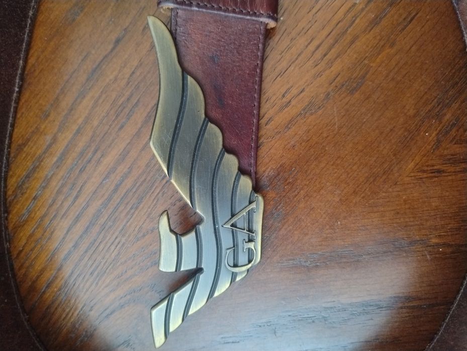 Продам ремінь Giorgio Armani.