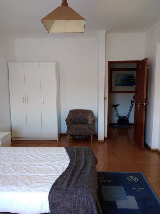 Quarto em Massama