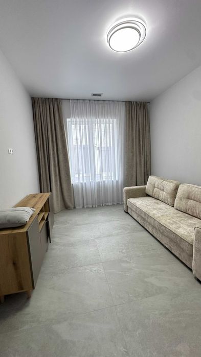 В продаже дом в Червоном хуторе - 200м2. Участок 5 соток. 1L9