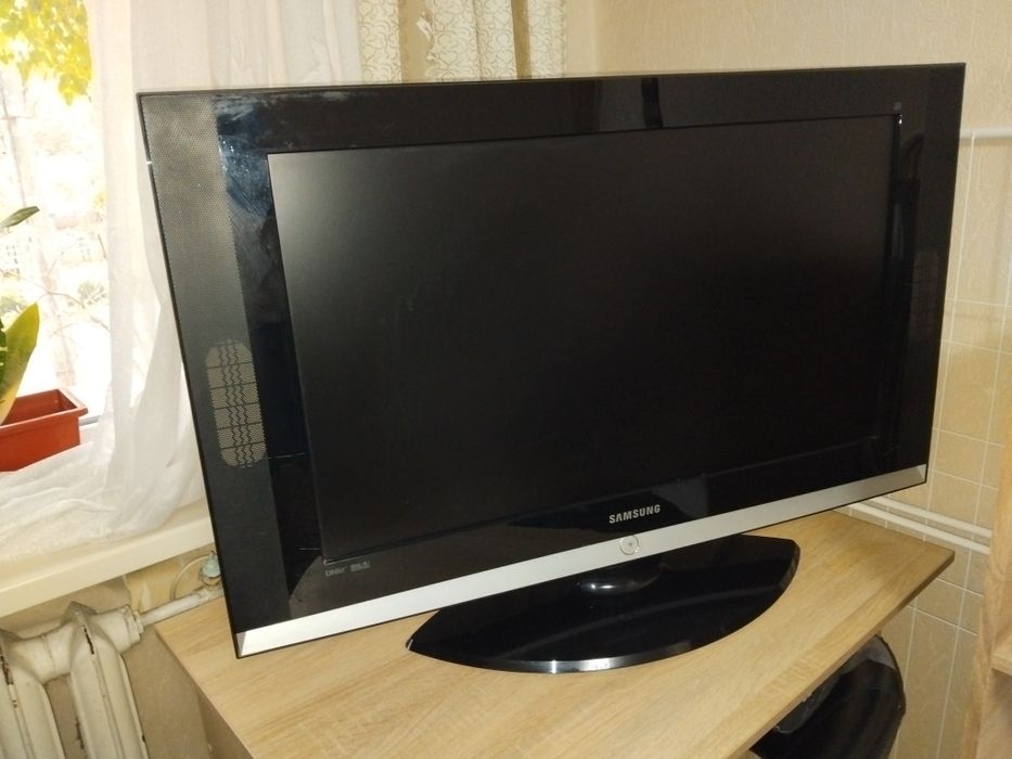 Телевізор Samsung
