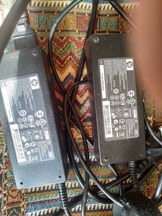 оригинальный блок зарядки HP-  90w  7.4 x 5.0mm