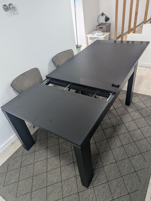 Mesa de jantar extensível