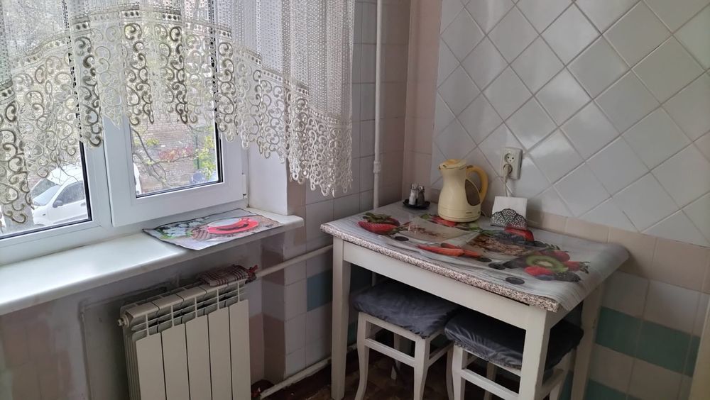 Квартира подобово. Метро Святошин 150 метрів.Онкоцентр.Завод Антонова