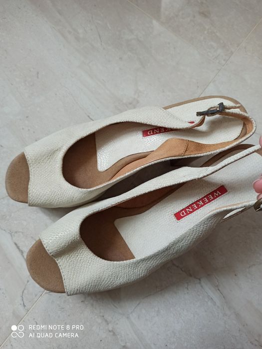 Buty na obcasie hiszpańskiej firmy Pedro Mirales rozmiar 38