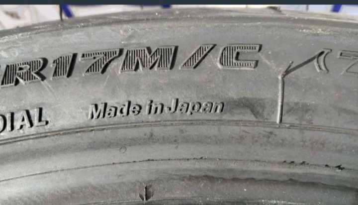 Conjunto Pneus Bridgestone Battlax Hypersport S21