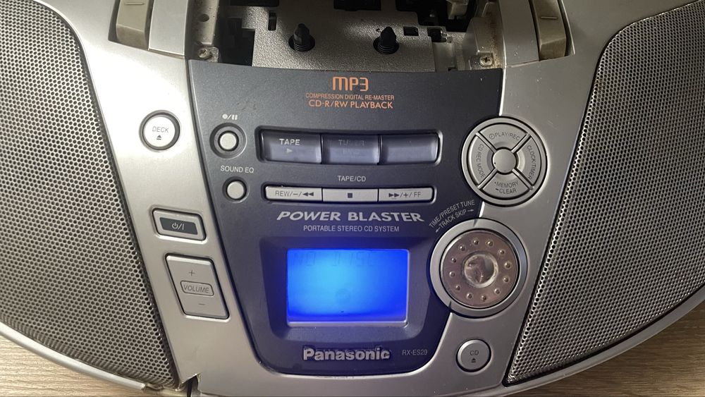 Магнітофон Panasonic