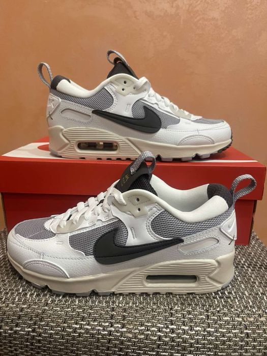 Оригінальні кросівки Nike Air Max 90 Futura Summit DZ4708 001