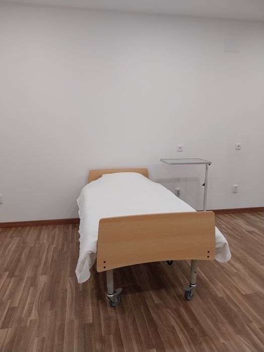 Cama articulada elétrica