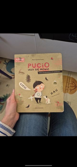 Pucio uczy się mowic