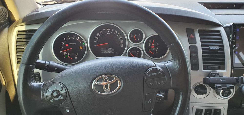 Toyota Sequoia 2008 ТОРГ
