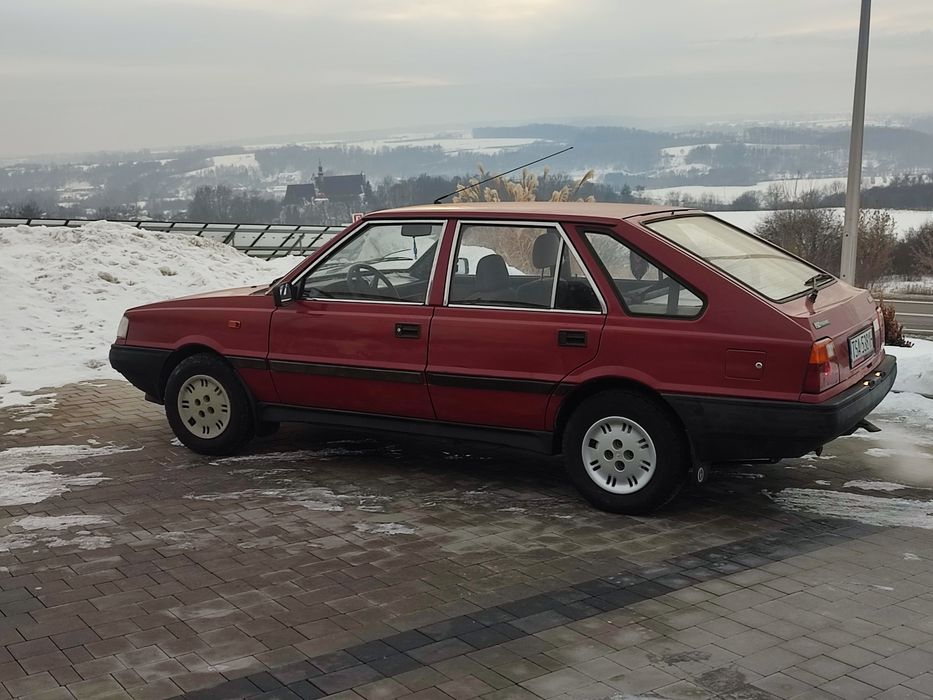 Witam sprzedam poloneza Caro