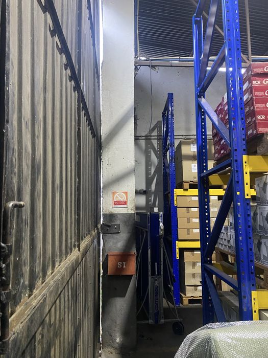 Pratileiras Racks Estantes Industriais