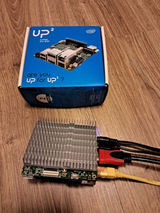 Komputer (SBC) UP Squared 8GB RAM + 64GB eMMC Intel Pentium N4200