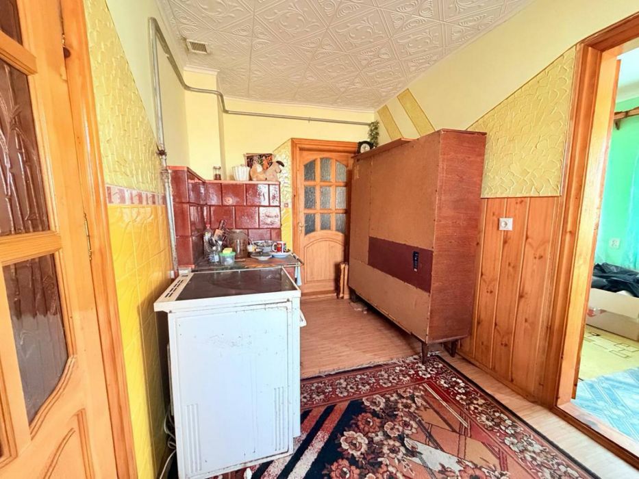 Продаж будинку у с. Унятичах