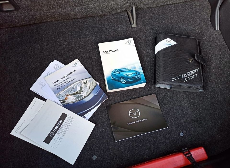 Mazda 2 I 1.3 I 75KM I 2012 r.