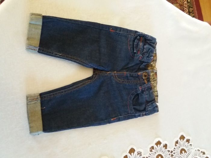 spodnie jeansowe r.62 3 pary