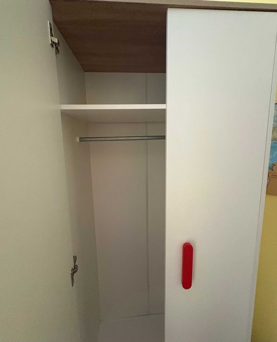 Sprzedam zestaw mebli dziecięco-młodzieżowych