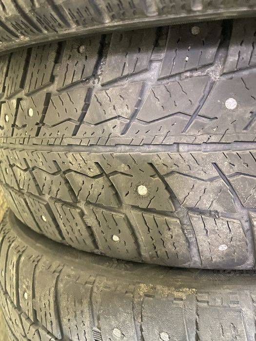 delinte 185 60 r15 на шипах комплект