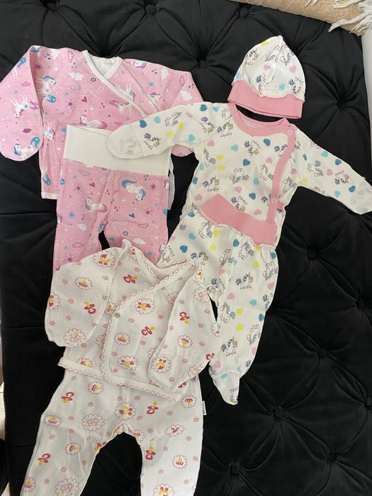 Лот речей на дівчинку 0-3 місяці ( 33 речі)