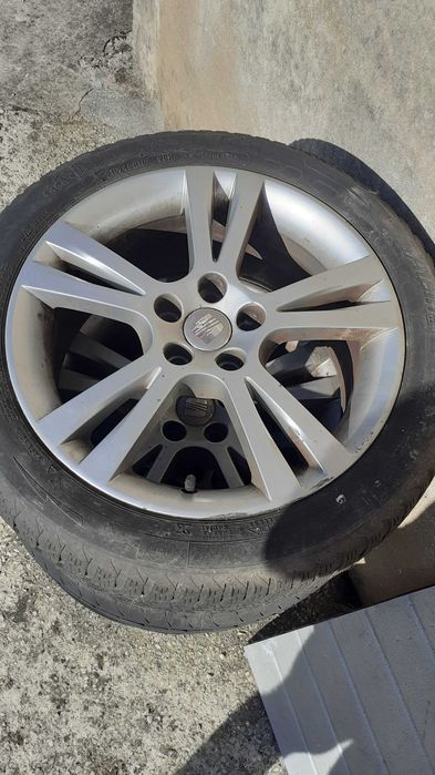 SEAT - 4 Jantes 215*45*16 c/ os parafusos