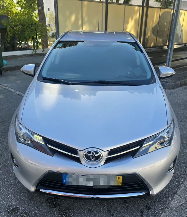 Toyota Auris 1.33 Vvt-i apenas 100.000km