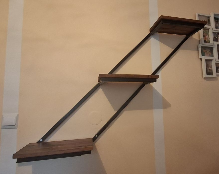 Półka wisząca skośna typu LOFT