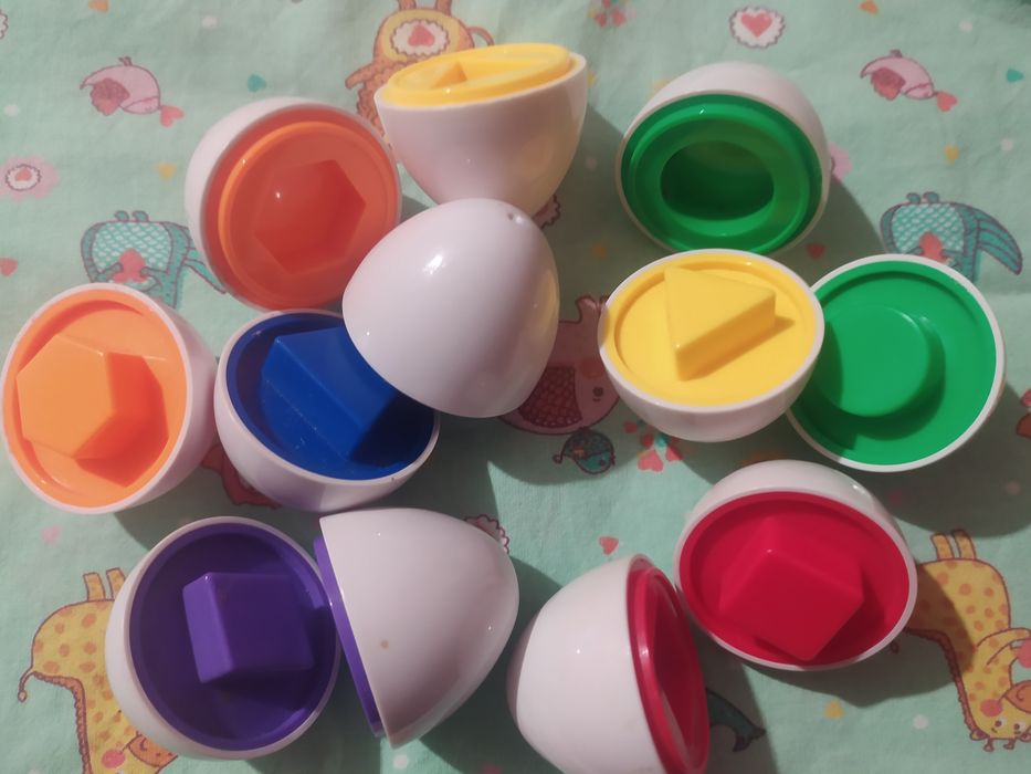 Яйця Монтесорі .