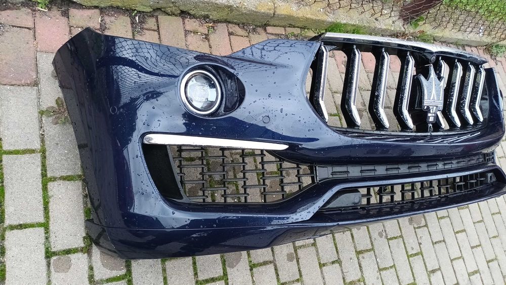 Zderzak przód przedni Maserati Levante