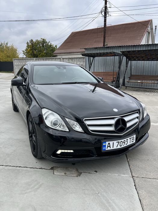 Mercedes-Benz E-Class Coupe