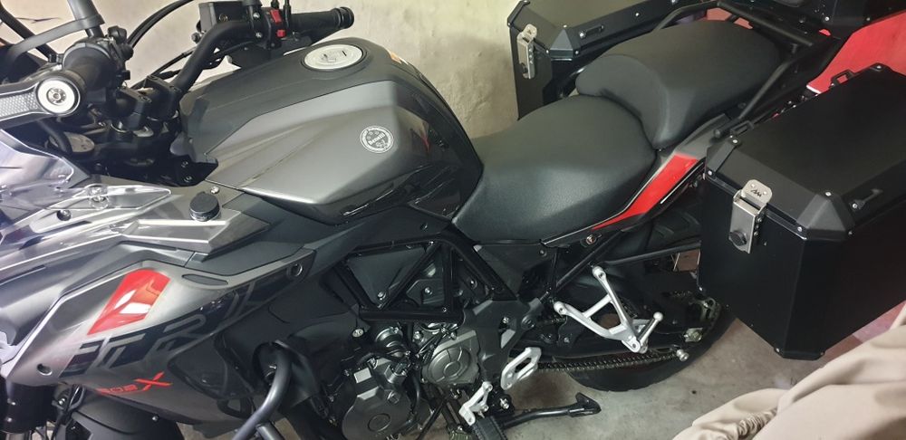 Mota benelli 502 trkx como nova
