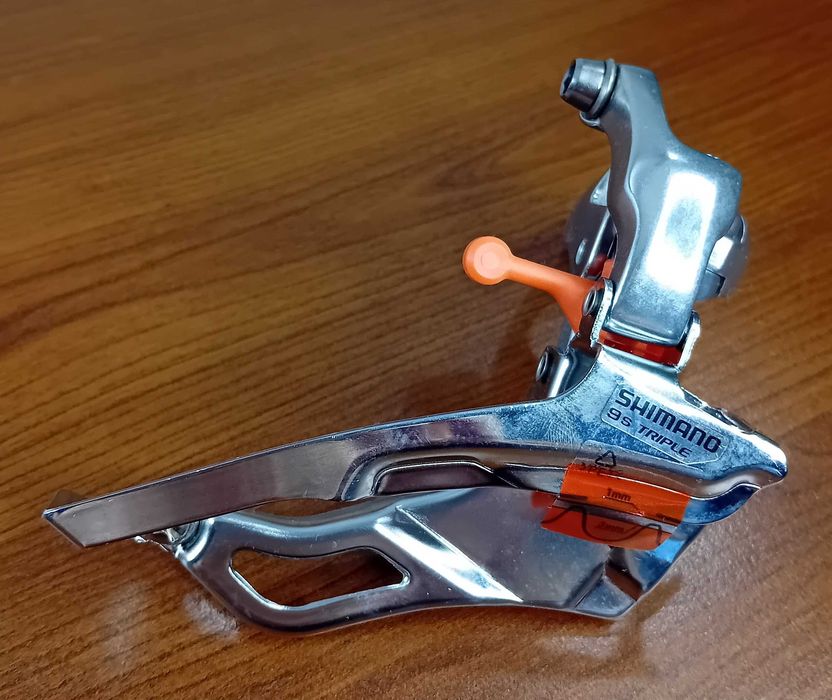 Przerzutka przednia Shimano 9S TRIPLE model FD-R453.