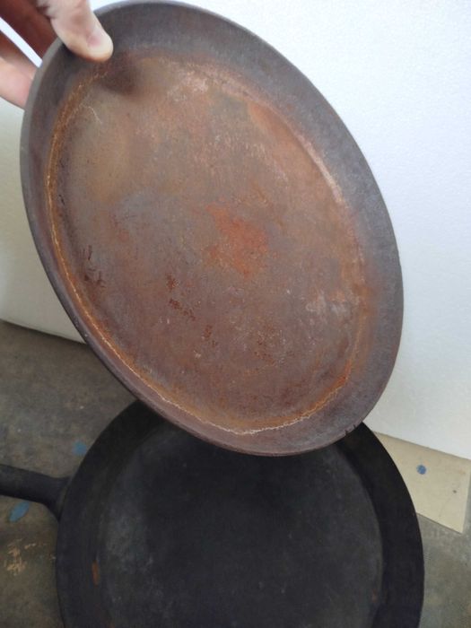 Сковорода большая жаровня СССР чугун-сталь Биол