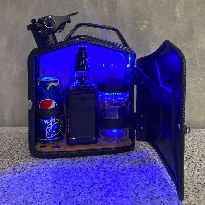 Міні бар виготовлений зі справжньої каністри. Подарунок для чоловіків