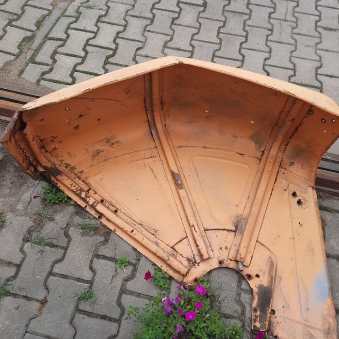 Ursus C-360 oryginalne błotniki tył i maska