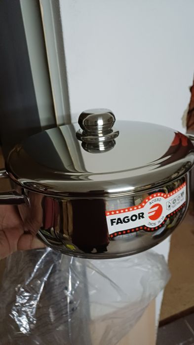 Panelas 24cm  Fagor novas varias á venda