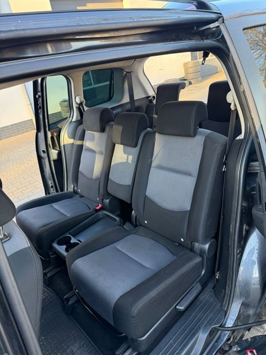 Mazda 5.  7 Osobowa 2006r.