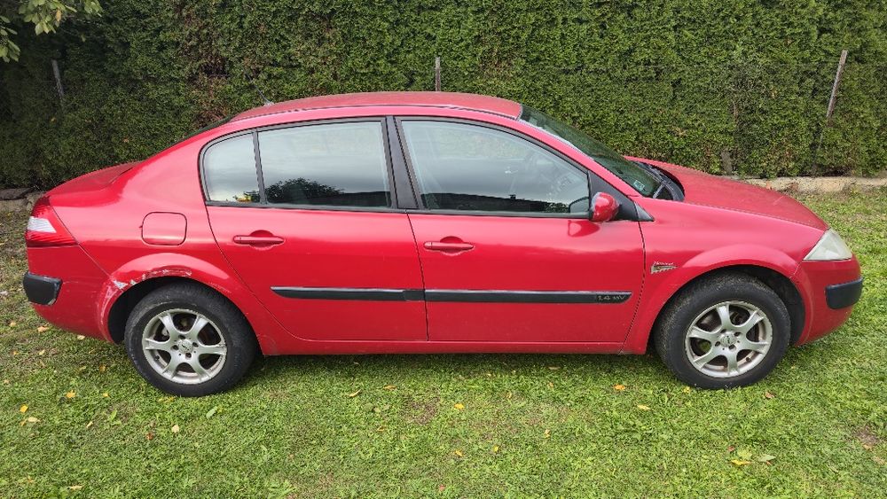 Renault Megane 2 1.4 benzyna 2004r