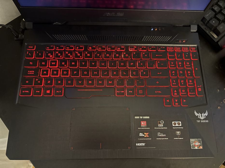 ASUS TUF Gaming FX505DY - Rysen 5|8GB Ram|475GB|Roda GTA/CS/Fortnite