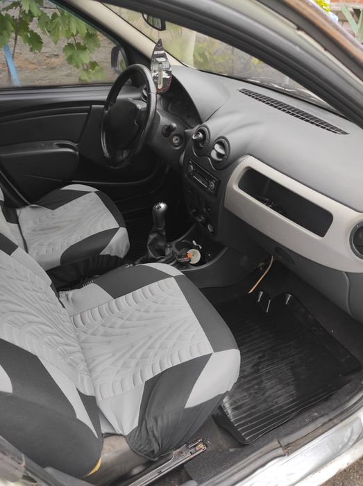 Продам Renault Logan 1