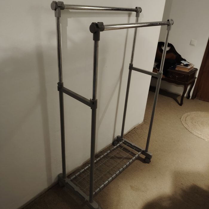 Charriot cabide adaptável