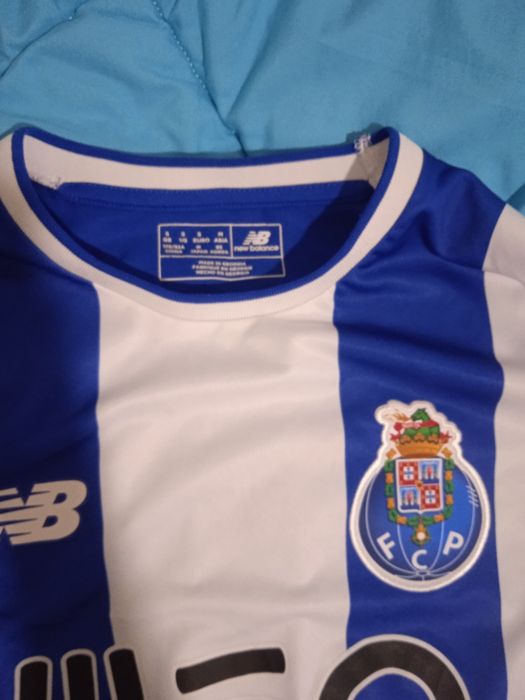 Camisola oficial jogador Alex Telles