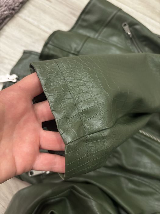 Продам женскую косуху