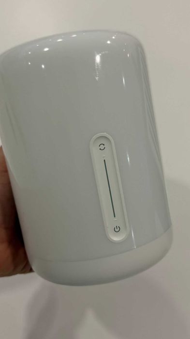 Xiaomi Mi Bedside Lamp 2 – Candeeiro Inteligente RGB (Como Novo)