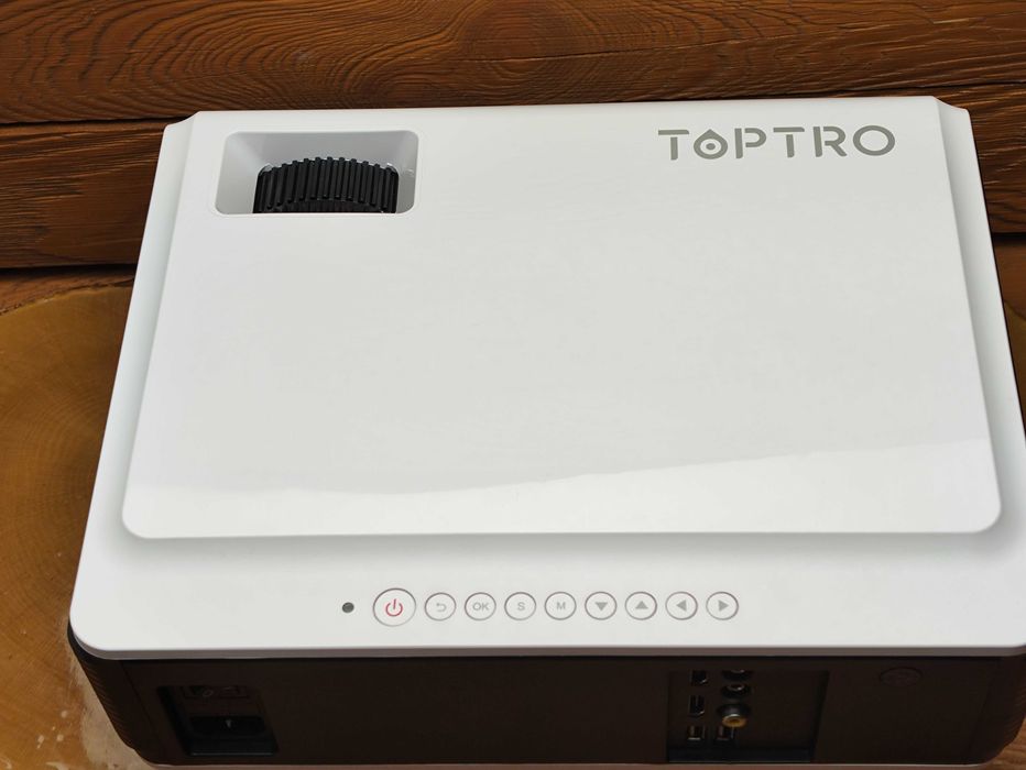 Projektor LED TOPTRO TR82 4K 300 Cali  7500lm WiFi Bluetooth PS5 Xbox