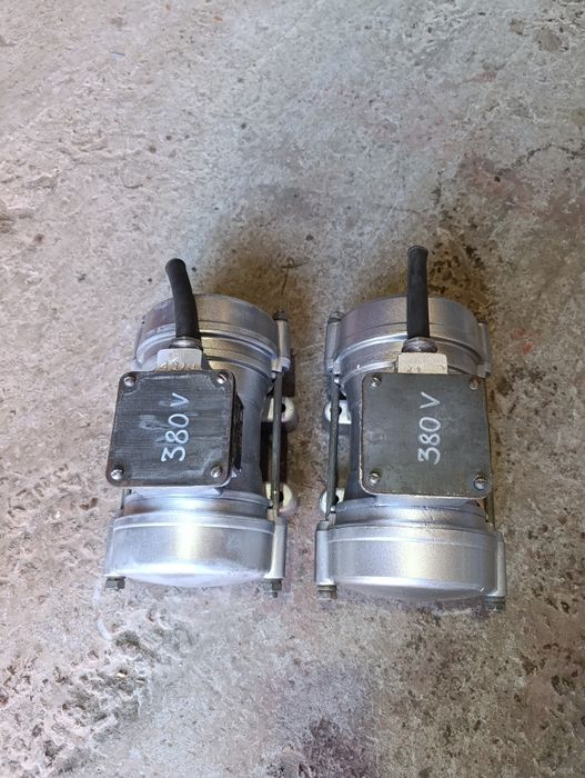 Вібродвигун ИВ-99 на 380 Вольт.