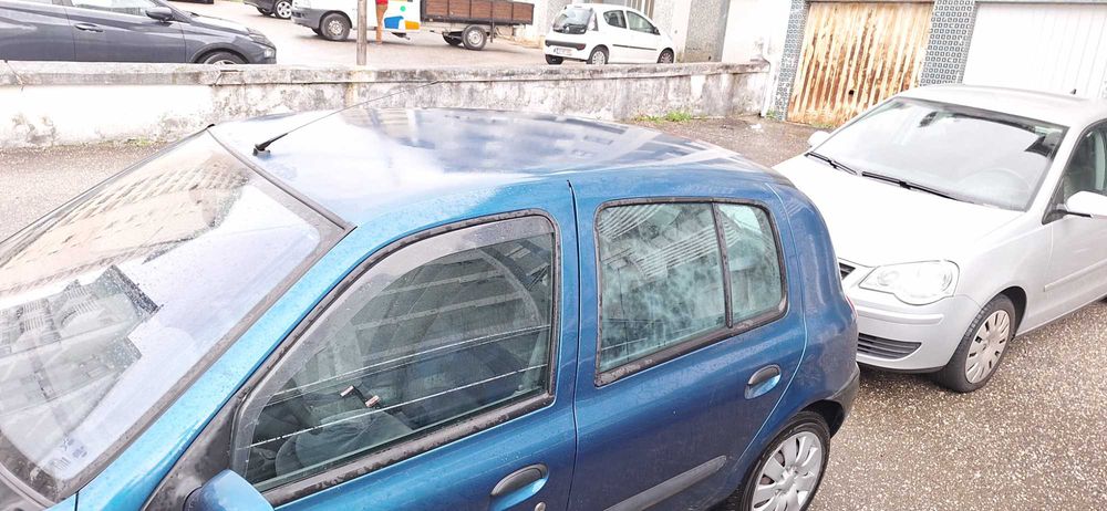 Clio 1.2 RT 2001