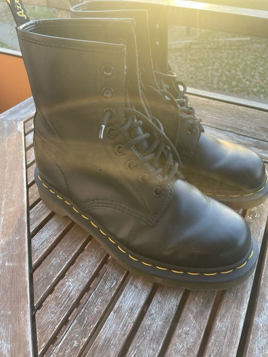 Botas Pretas Dr. Martens